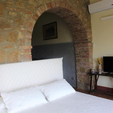 Villa San Bartolomeo Montepulciano Stazione Eksteriør billede