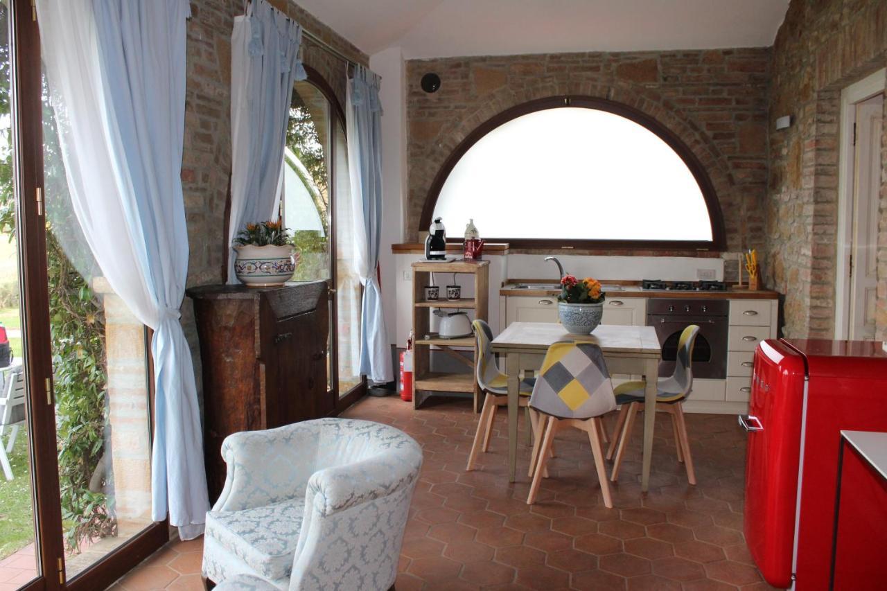 Villa San Bartolomeo Montepulciano Stazione Eksteriør billede